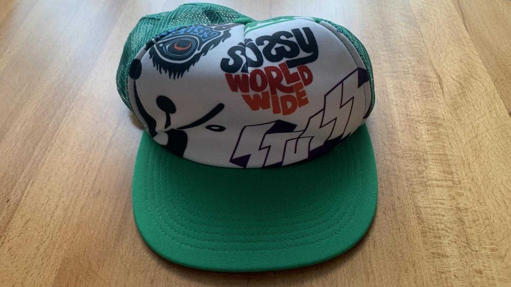 Кепка Stussy World Wide Graffiti Trucker Hat Men's