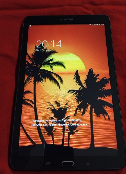 Планшет Самсунг відмінний стан  працює