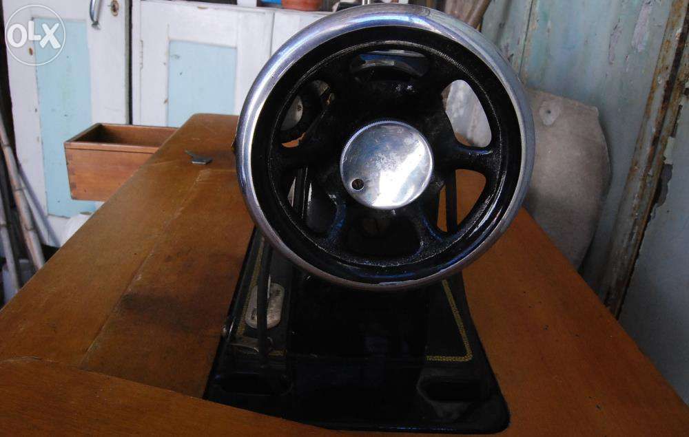 Maquina de costura Oliva