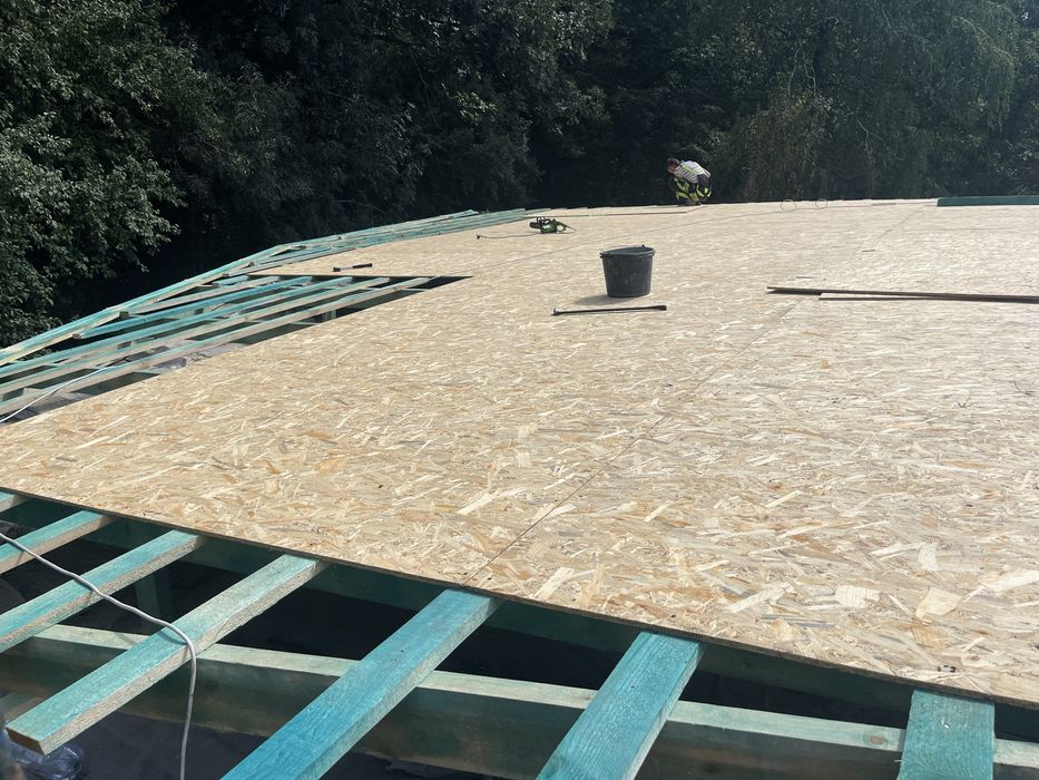 Є відновлення Ремонт кровли любой сложности. Балконы мягкая кровля