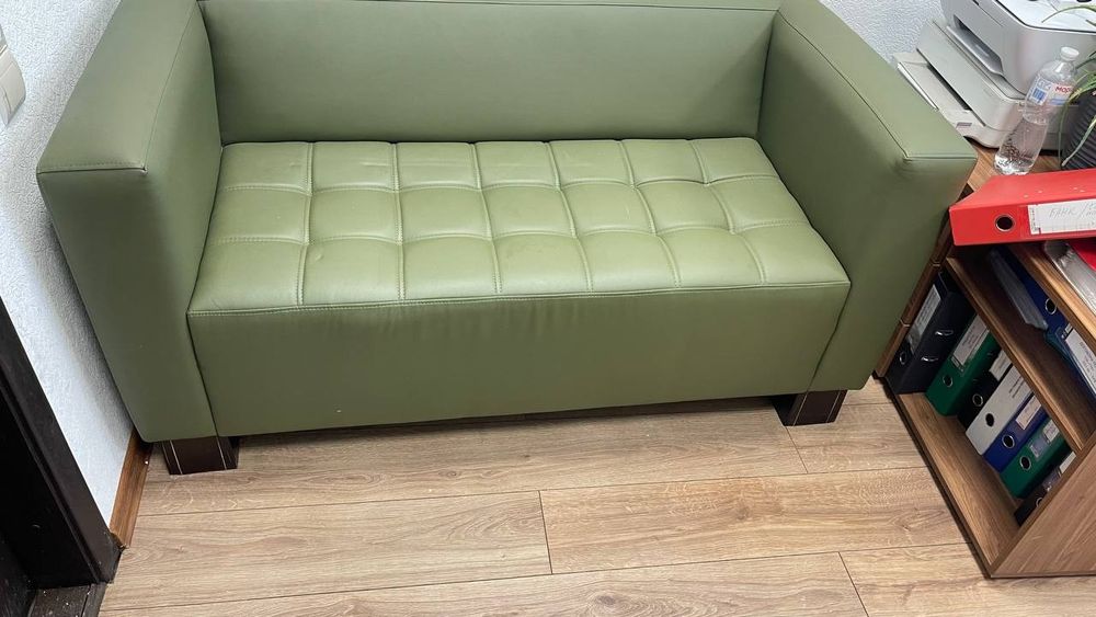 Диван в офис и кресло