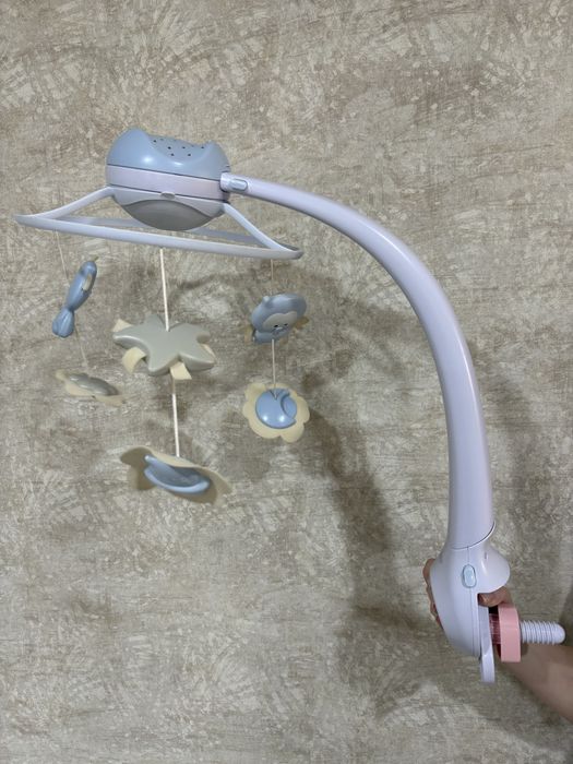 Мобіль дитячий на кроватку