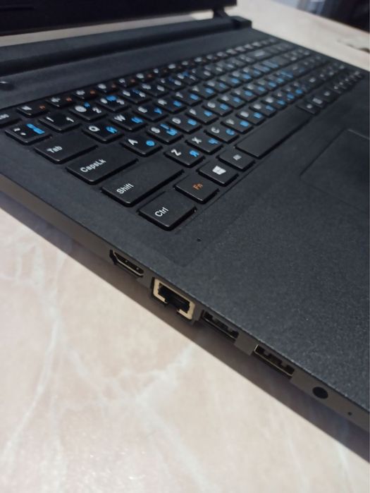 Продам ноут Lenovo 80MJ