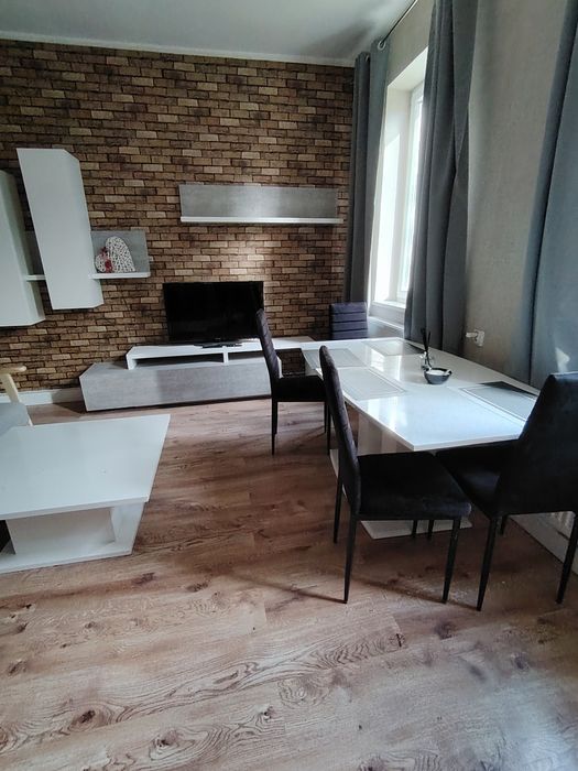 Stylowe mieszkanie 40m² w centrum Kalisza – Chopina 3