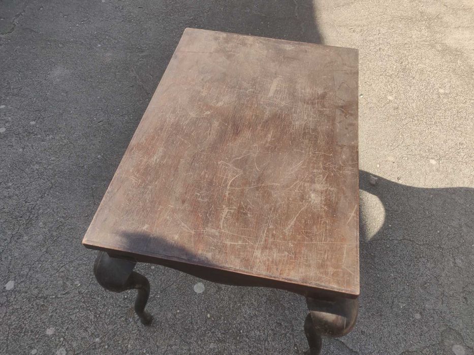 mesa de madeira antiga