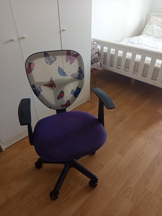 Krzesło biurowe obrotowe