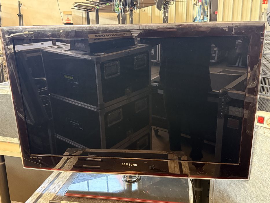 SAMSUNG TV 40’’ Led full hd