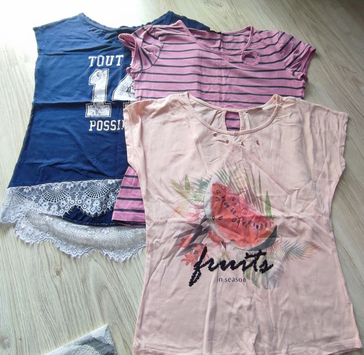 Trzy sztuki bluzek bawełnianych rozmiar S-M