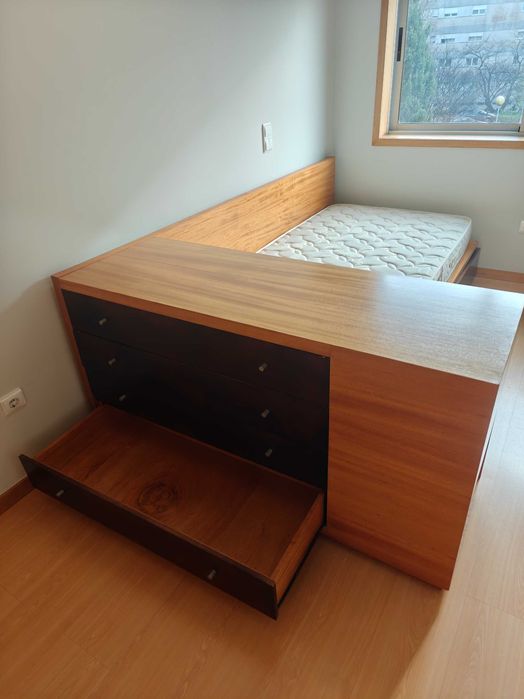 Cama estúdio 190x100 - 4 gavetas - transformável em cama de Casal