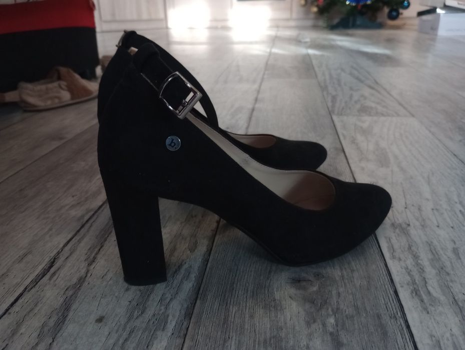 Sprzedam buty damskie