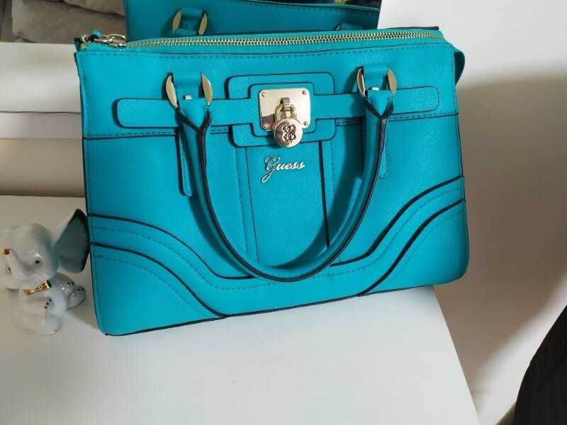 Guess greyson small satchel vg493005 бірюзова шкіряна сумка 30х22х9 см