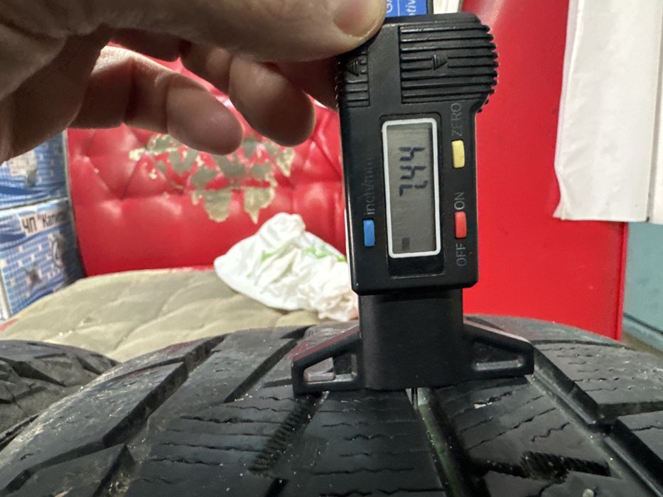 Продам 2шт шини 215/55/16 97Н Premiorri viоmagore z+