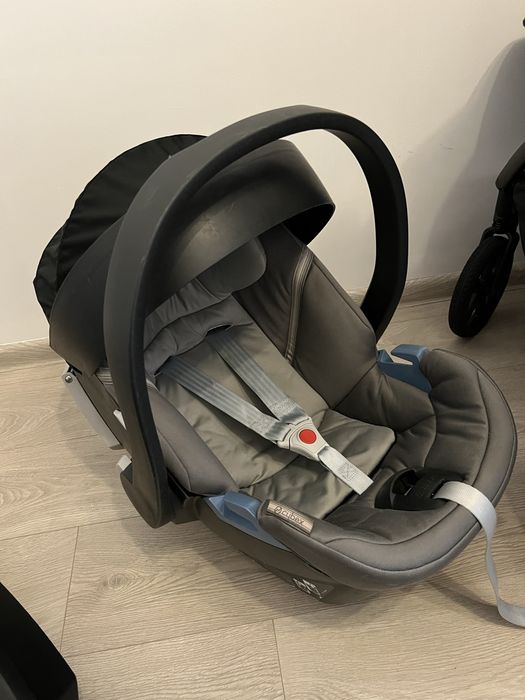 Fotelik łupina  Cybex Aton 5 z bazą