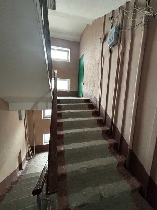 Двокімнатна чешка на Таїрова, ТЦ Панорама. Можна під Держпрограми