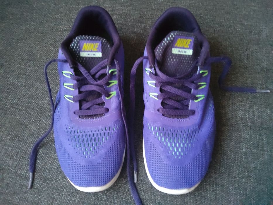 Buty sportowe Nike dziewczęce rozmiar 36 / 36,5