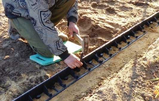 OBRZEŻE obrzeża ogrodowe trawnikowe palisada kotwy RÓŻNE RODZAJE