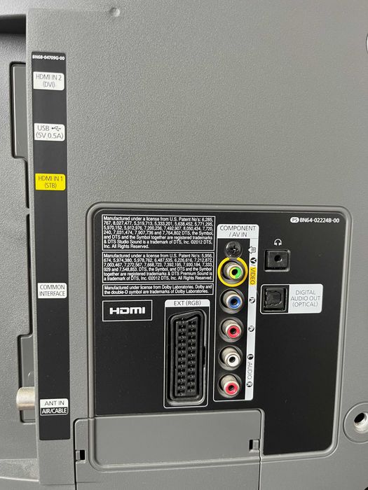 Telewizor Samsung 32" + Dekoder DVB-T2/HEVC + Kable | Pełny Zestaw