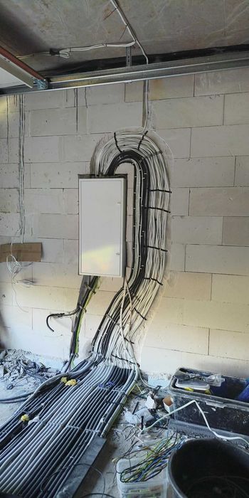elektryk uslugi elektryczne
