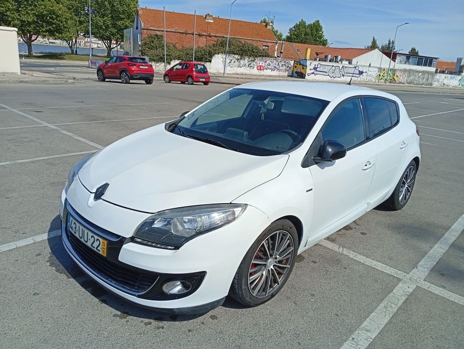 Renault Megane versão bose edition