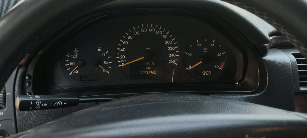 Mercedes E CDI cx de 6 velocidades