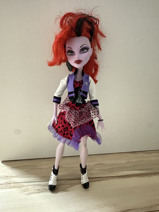 Оперетта монстер хай