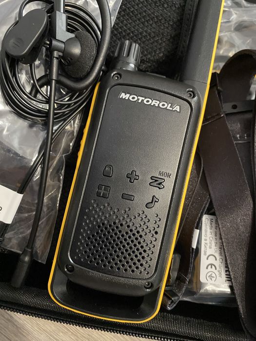 Рація motorola T82 extreme Talkabout.