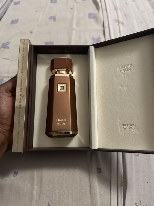 Perfume Liquid Brun