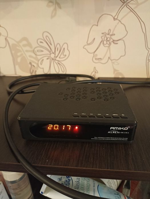 HD ресивер, Роутер, Тв адаптер, TV приставка AMIKO