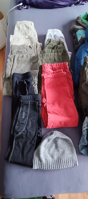 Paka ciuchów dla chłopca 128/134 cm-34 szt