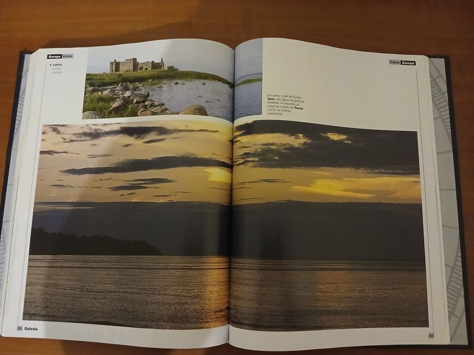 Livro Geografia universal