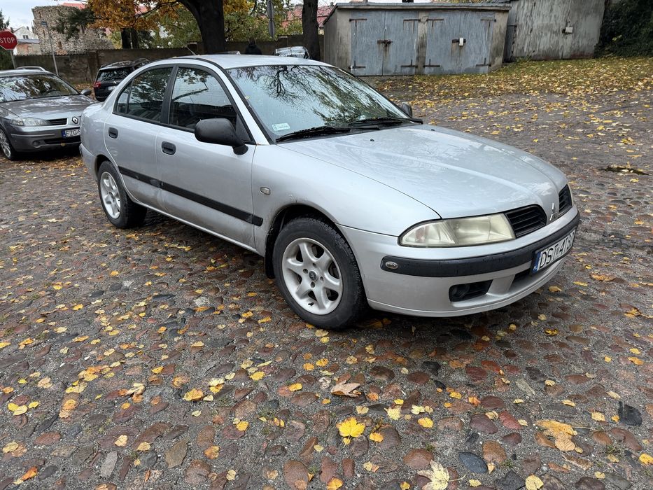 Mitsubishi Carisma