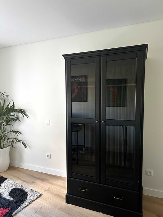 Roupeiro IKEA UNDREDAL – 2 portas + 1 gaveta