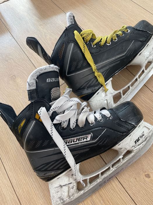 Lyzwy Bauer Supreme US 4