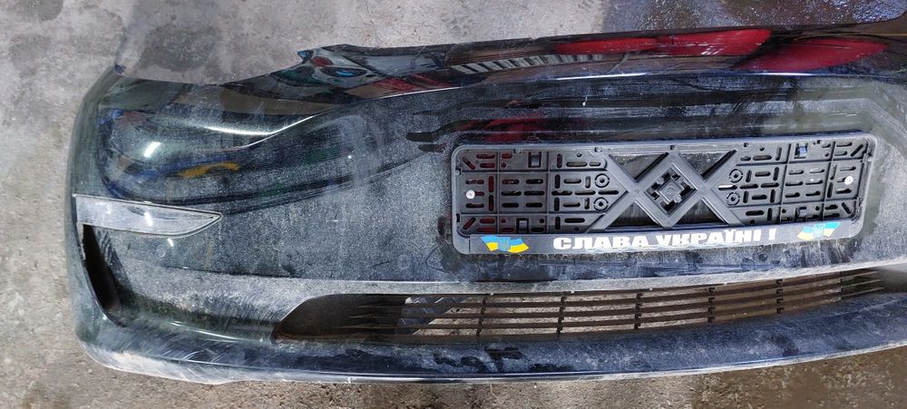 Передній бампер тесла М3