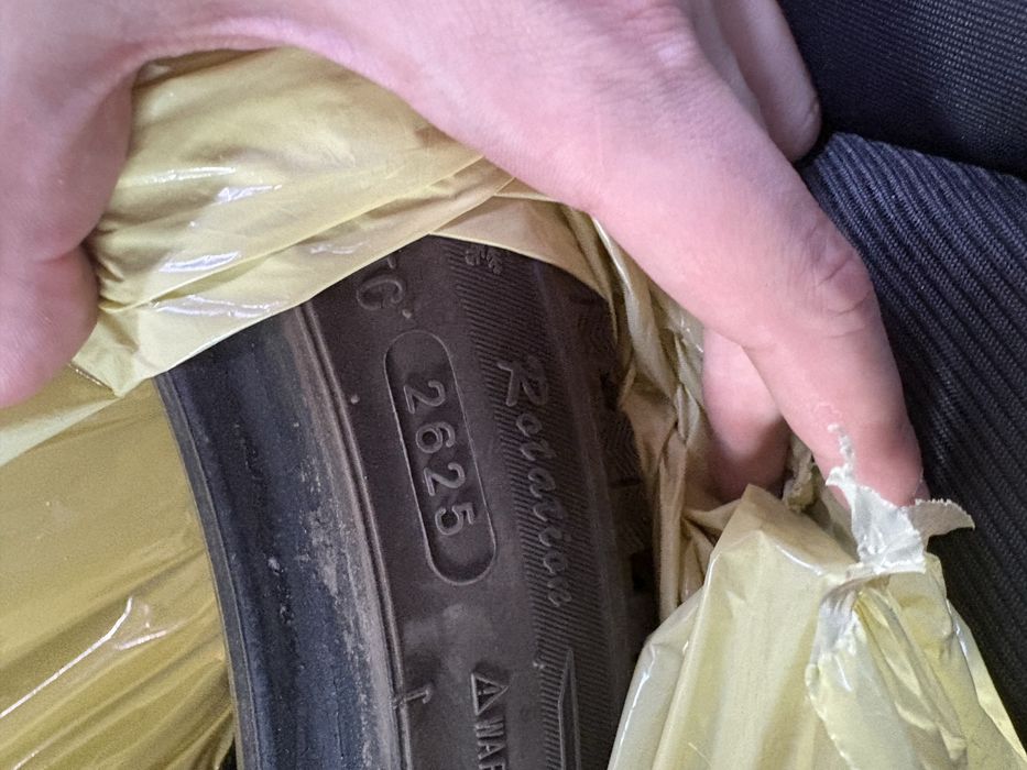 Opony zimowe 225/40 R18
