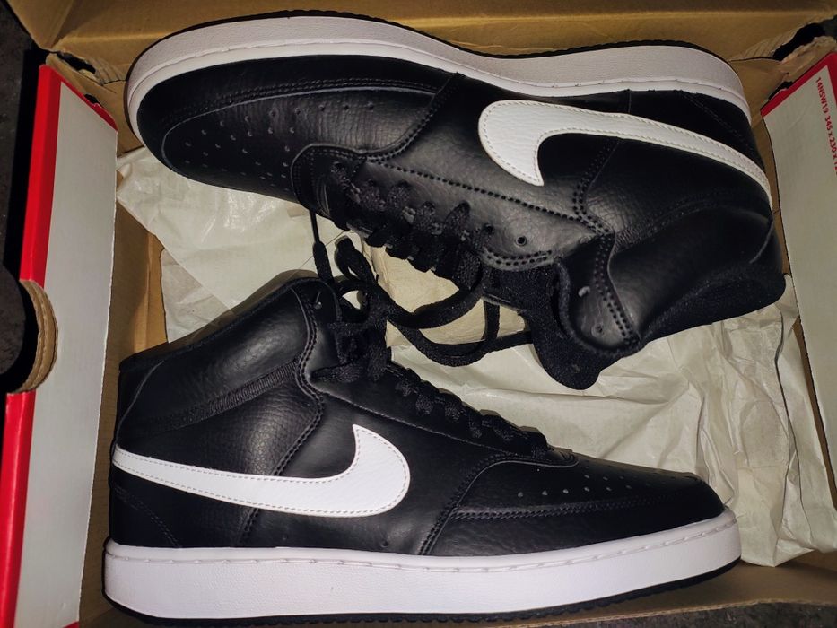 Nowe buty Nike skórzane czarne za kostkę 42,5