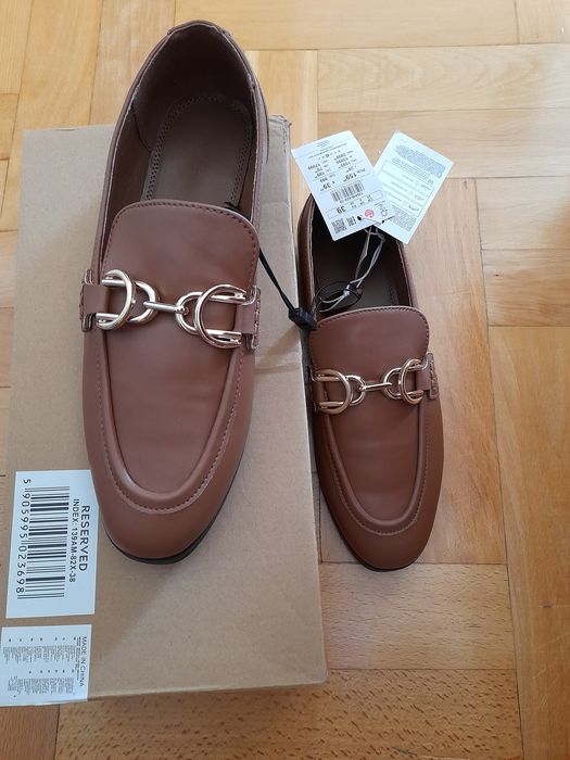 Skórzane półbuty 39 Reserved