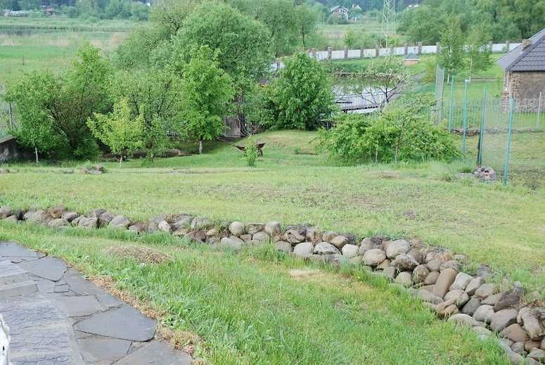 Дом 800 кв.Бассейн ,сауна,бильярд, генератор.До 20 человек