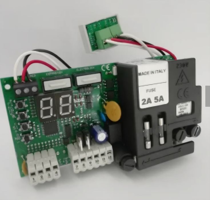 Proteco Q60AR bom estado