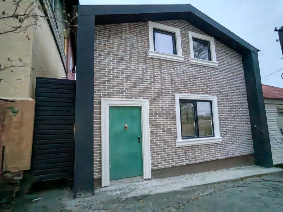 Продам дом ул. Александра Кониского. Центр.