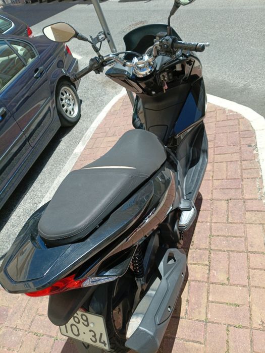 Motorizada PCX 2017