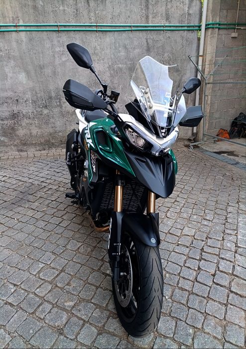 Benelli TRK 902 Stradalle