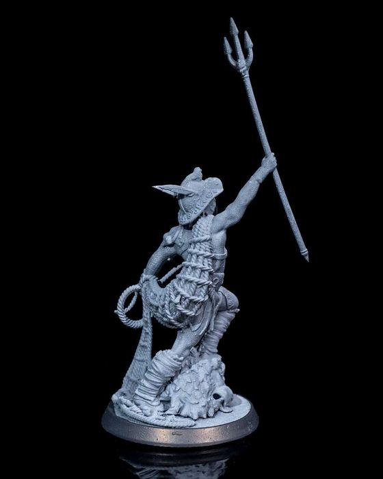 Retiarius Mistrz Sieci Figurka 32mm 14K zgodna z D&D Pathfinder Warham