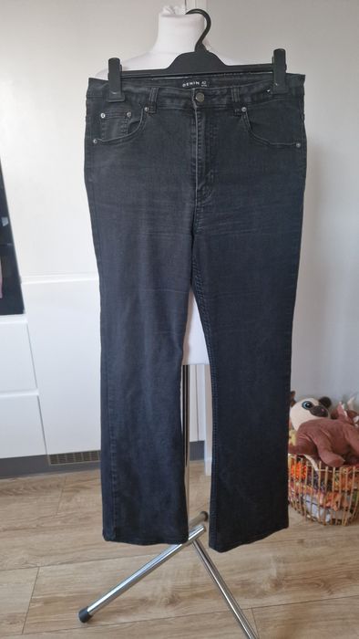 Swietne dzinsy dzwony Zara 42