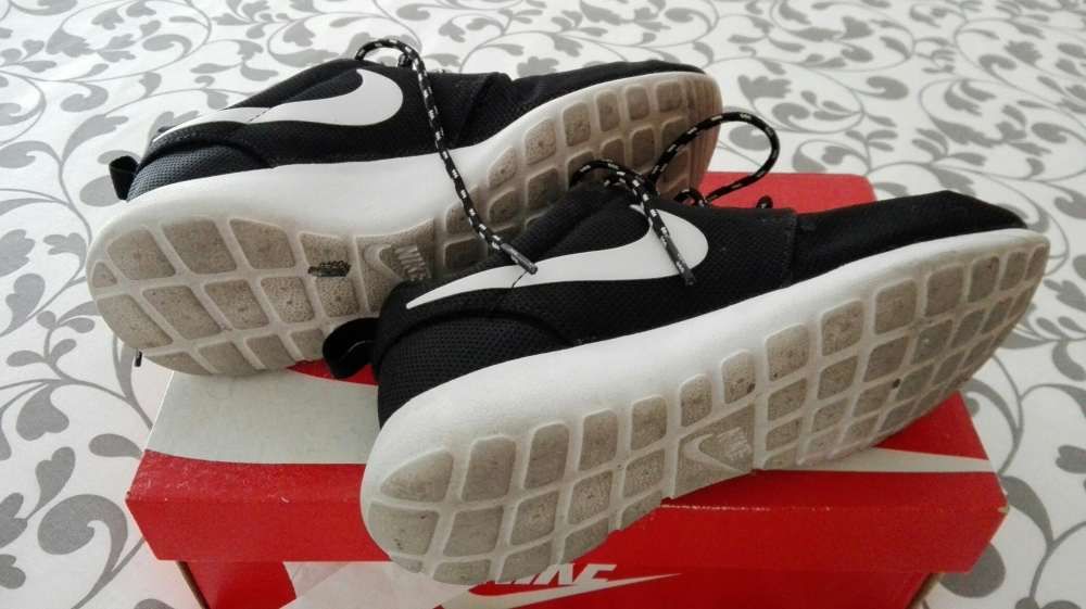 Nike Rosherun - oferta do envio
