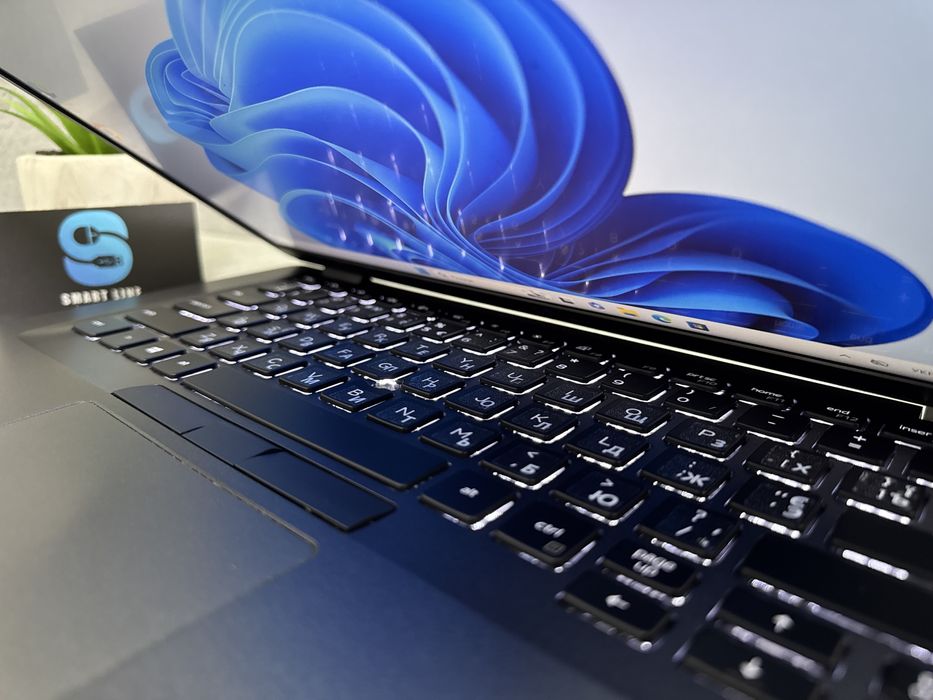 Потужний ноутбук Dell 5400/8gb ddr4/128gb ssd/i5-8365u/14” FullHD ips