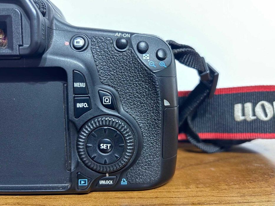 Canon EOS 60D – Ótimo estado.