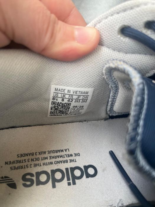 Sapatilhas Adidas ozweego