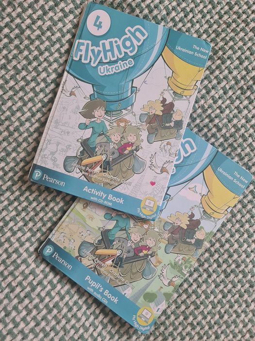 Підручник книжка та робочий зошит з англійської мови Fly High Ukraine