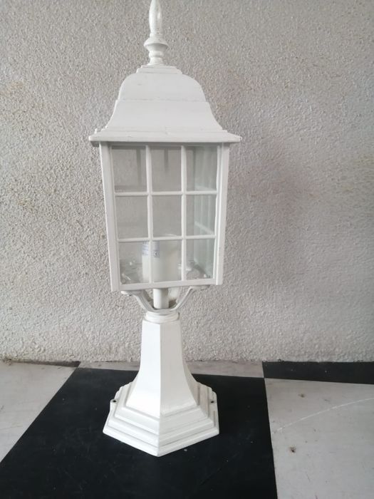 Candeeiro de exterior ou jardim alumínio novo